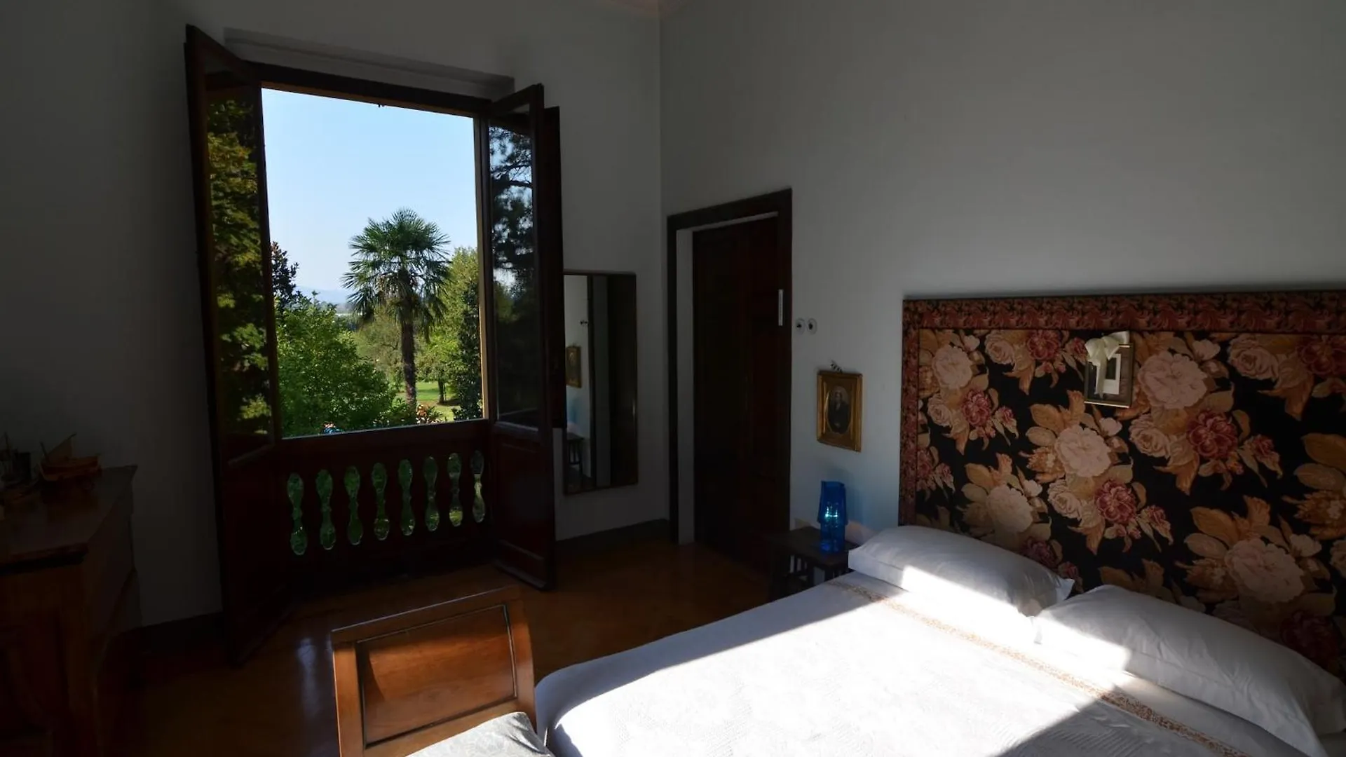 Elegant Holiday Home In Faenza With Garden And Pool 0*,